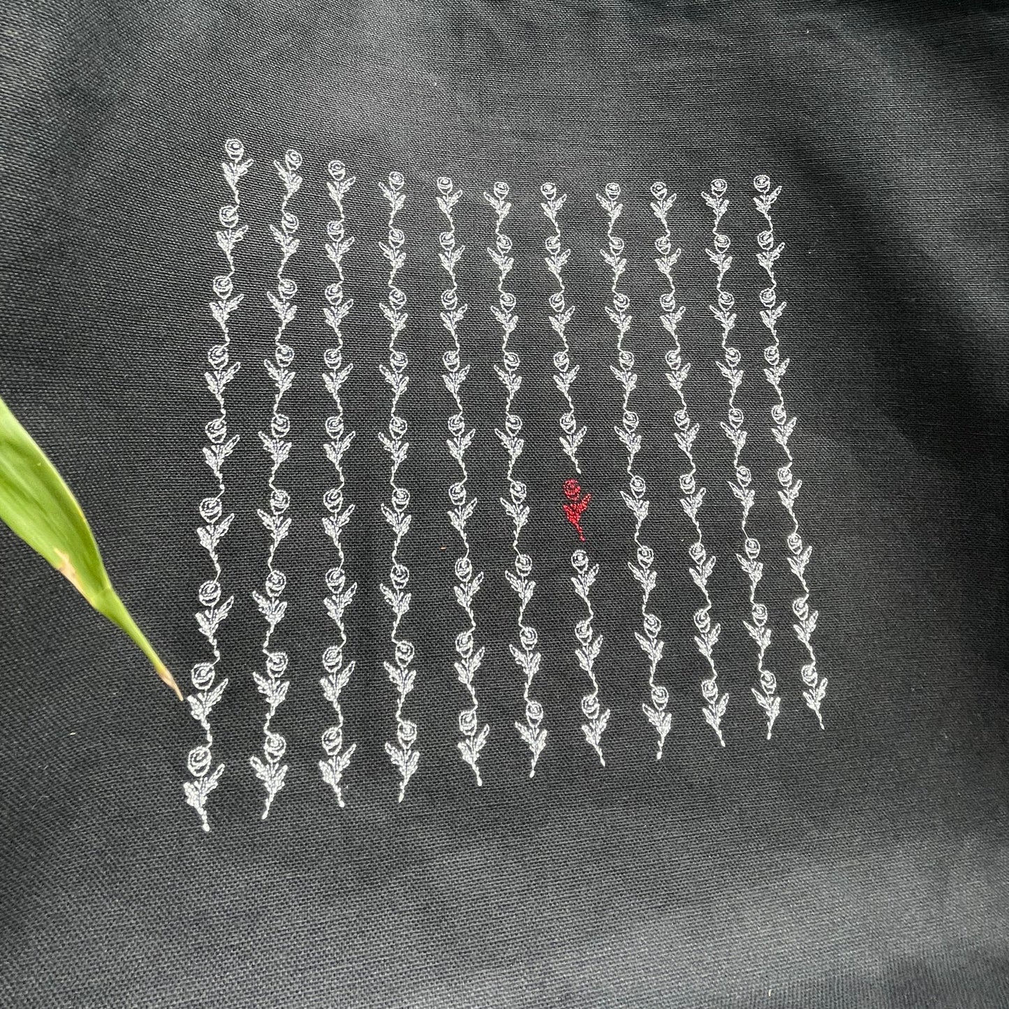 99 Roses Tote