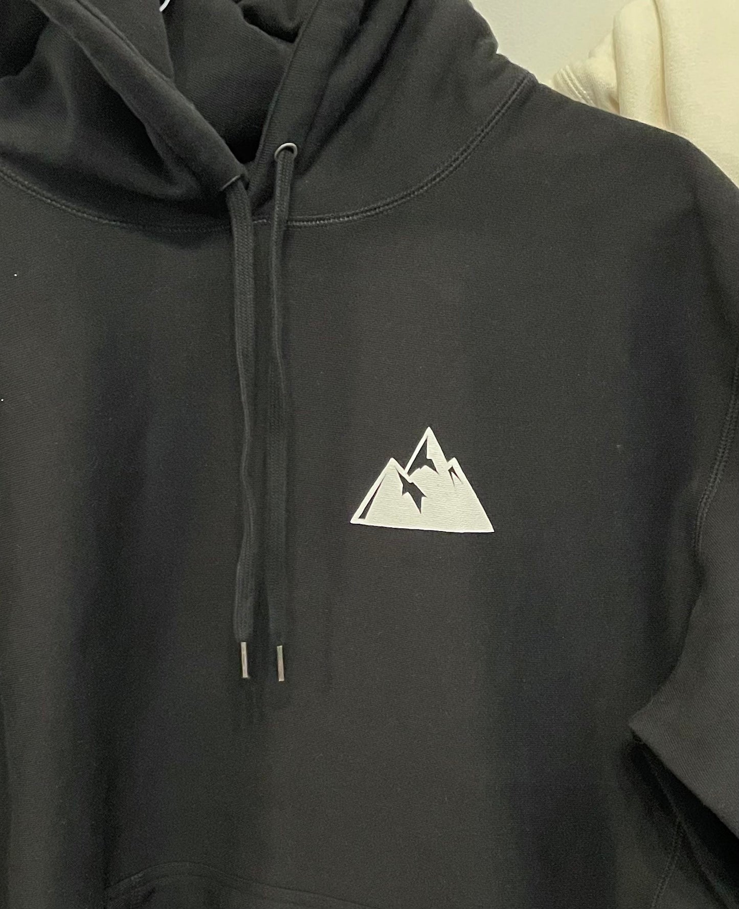 N O M A D Hoodie