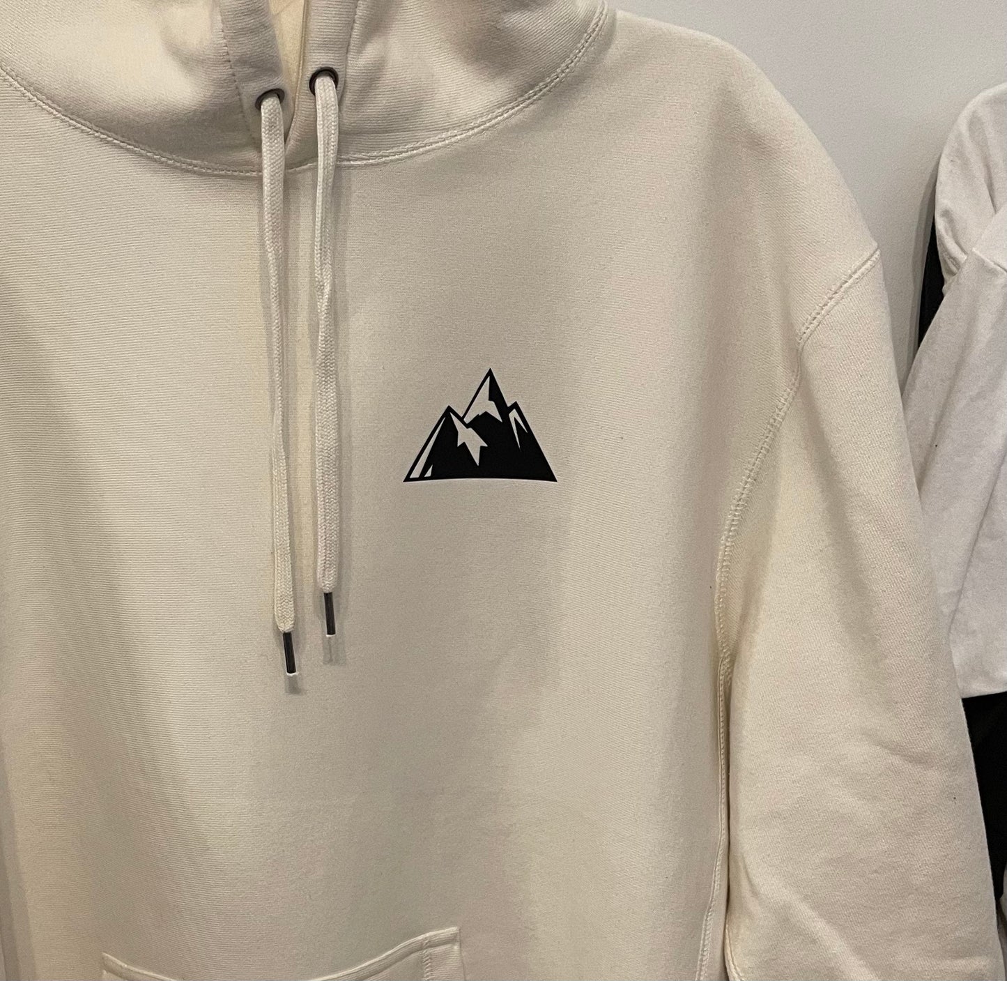 N O M A D Hoodie